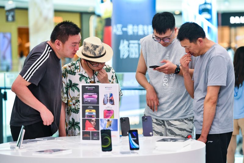 In China, about three quarters of smartphone users are on the Android system.